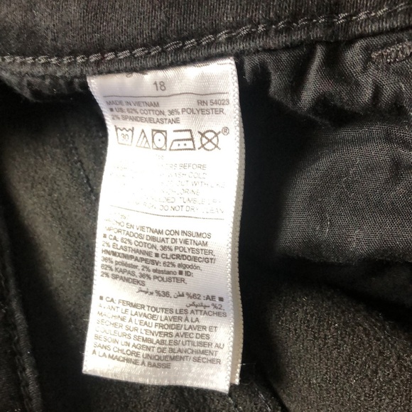 Old Navy black jeans - Picture 3 of 4